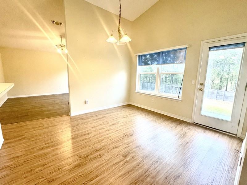 6879 Cedar Ridge Cir - Photo 6 of 19