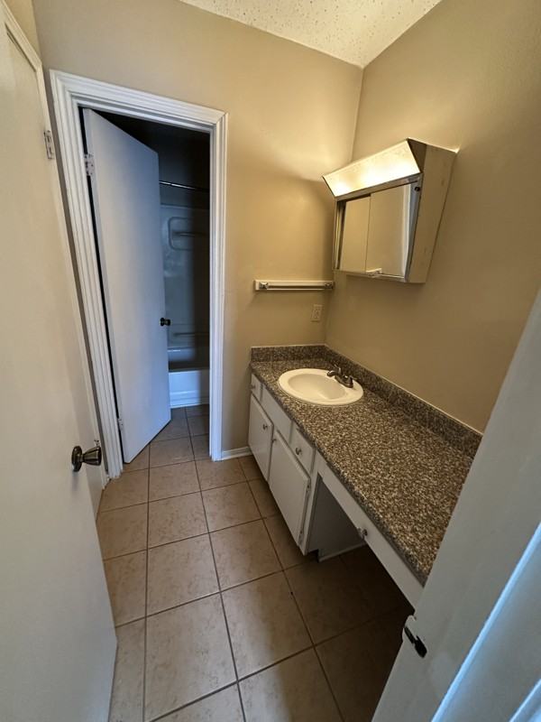 222 Sandra Del Mar Dr - Photo 4 of 17