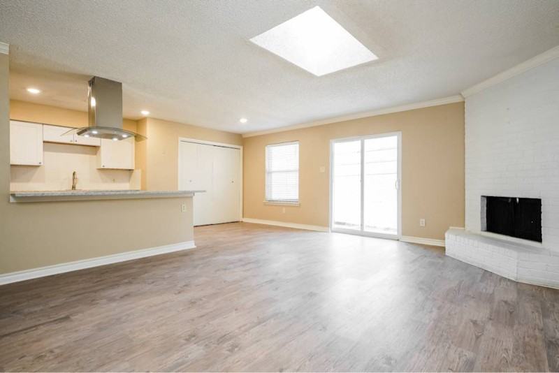 5415 Vermillion Trl - Photo 2 of 12