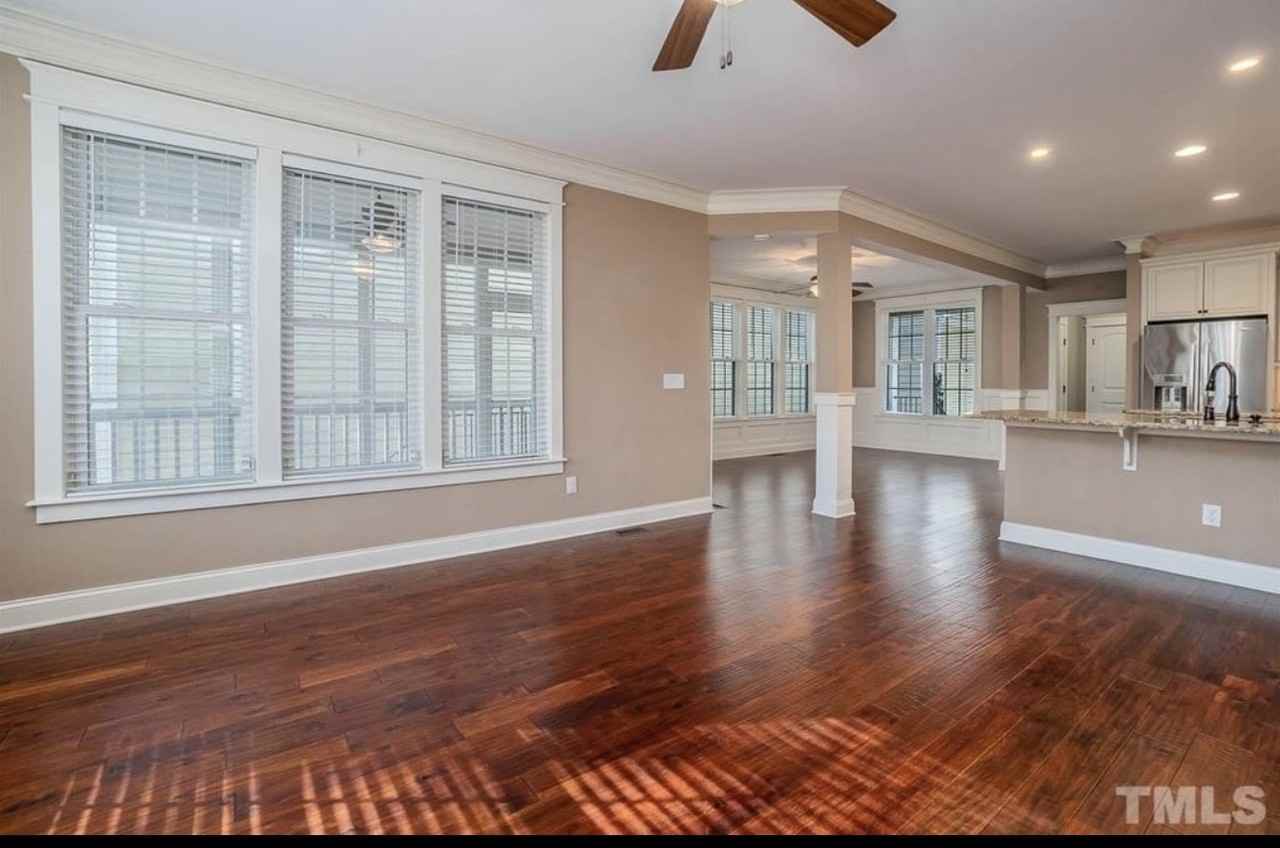 79 Falconridge Dr - Photo 3 of 17