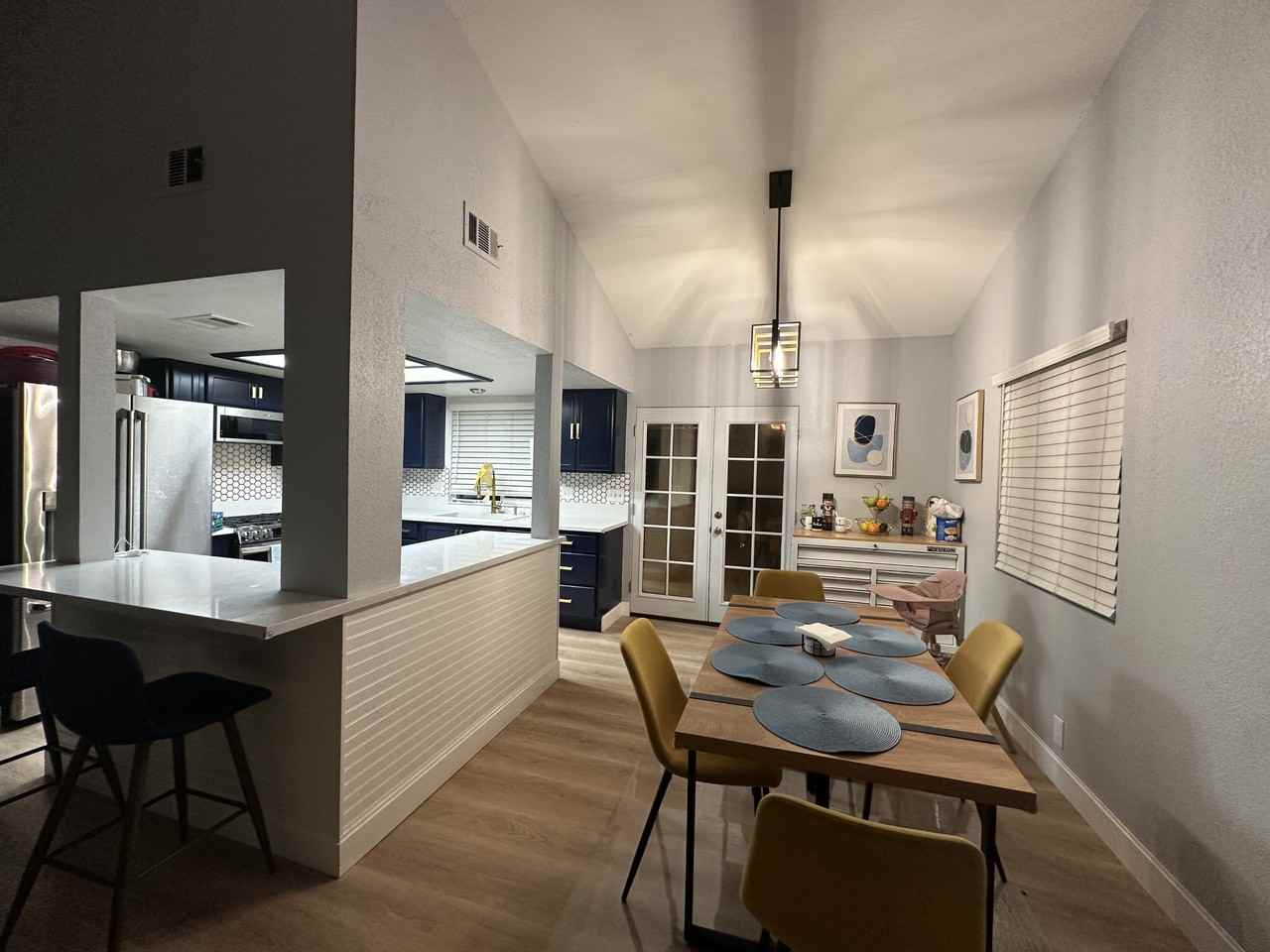 491 W Carter St #1 - Photo 2 of 15