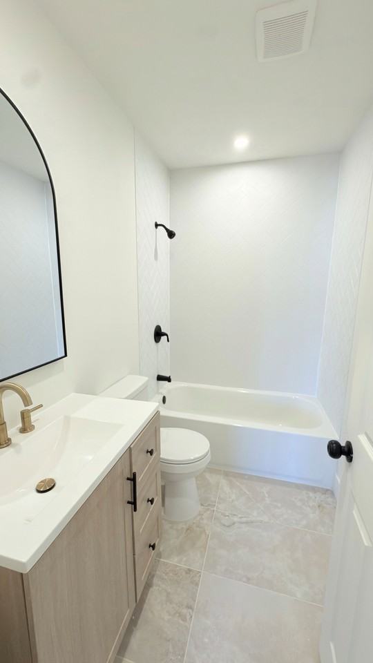 1733 Magazine St - Photo 6 of 7