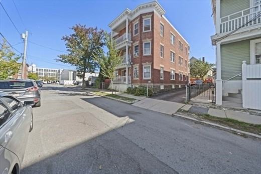 25 Perkins St #2 - Photo 2 of 16