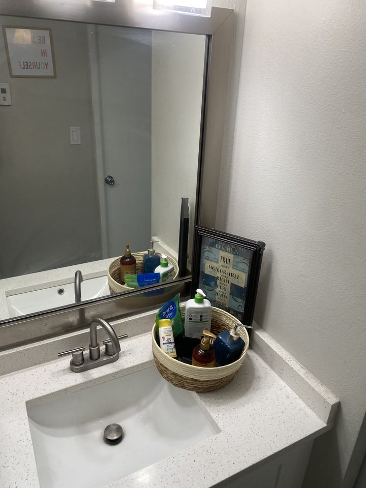 1330 W Broadway Rd #B103 - Photo 2 of 12