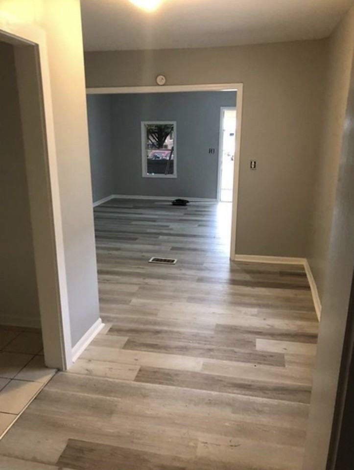 832 S Pershing Ave - Photo 6 of 13