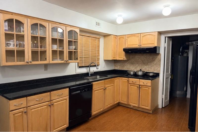 12508 Canfield Ln - Photo 2 of 14