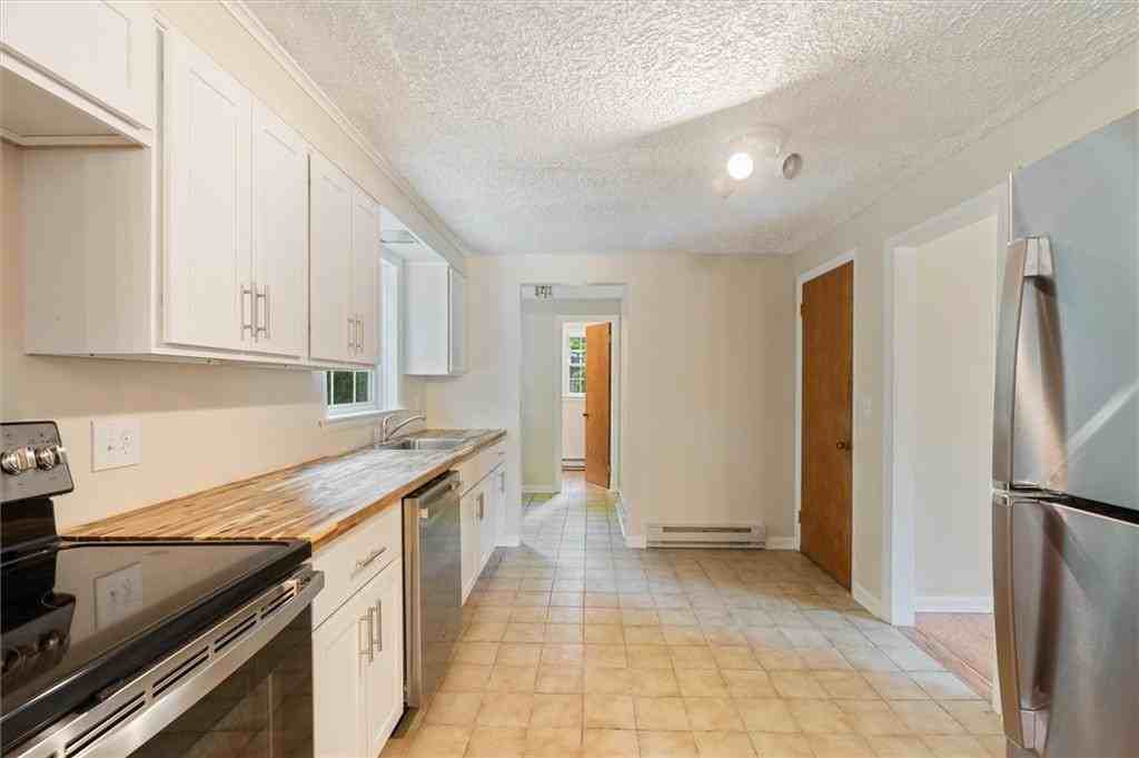 2101 Bellevue Ave - Photo 4 of 20