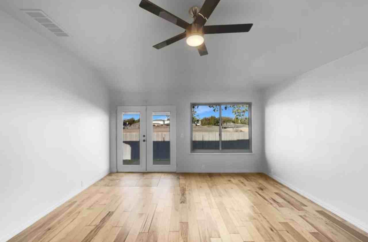 1608 Desperado Rd - Photo 3 of 11