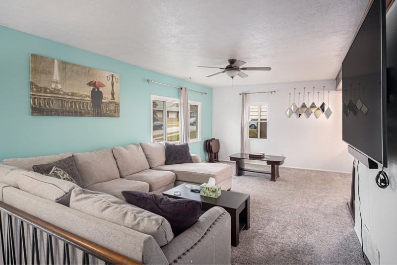 9650 Sahler St - Photo 4 of 18