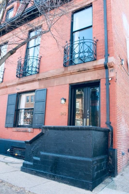 842 Park Ave #6 - Photo 7 of 10