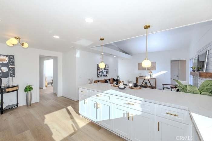 14452 Denbigh Ln - Photo 2 of 20