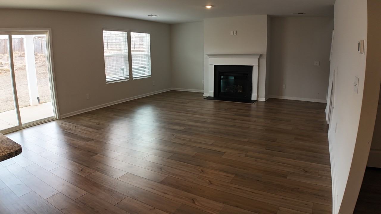 359 Anna Gray Cir - Photo 4 of 16