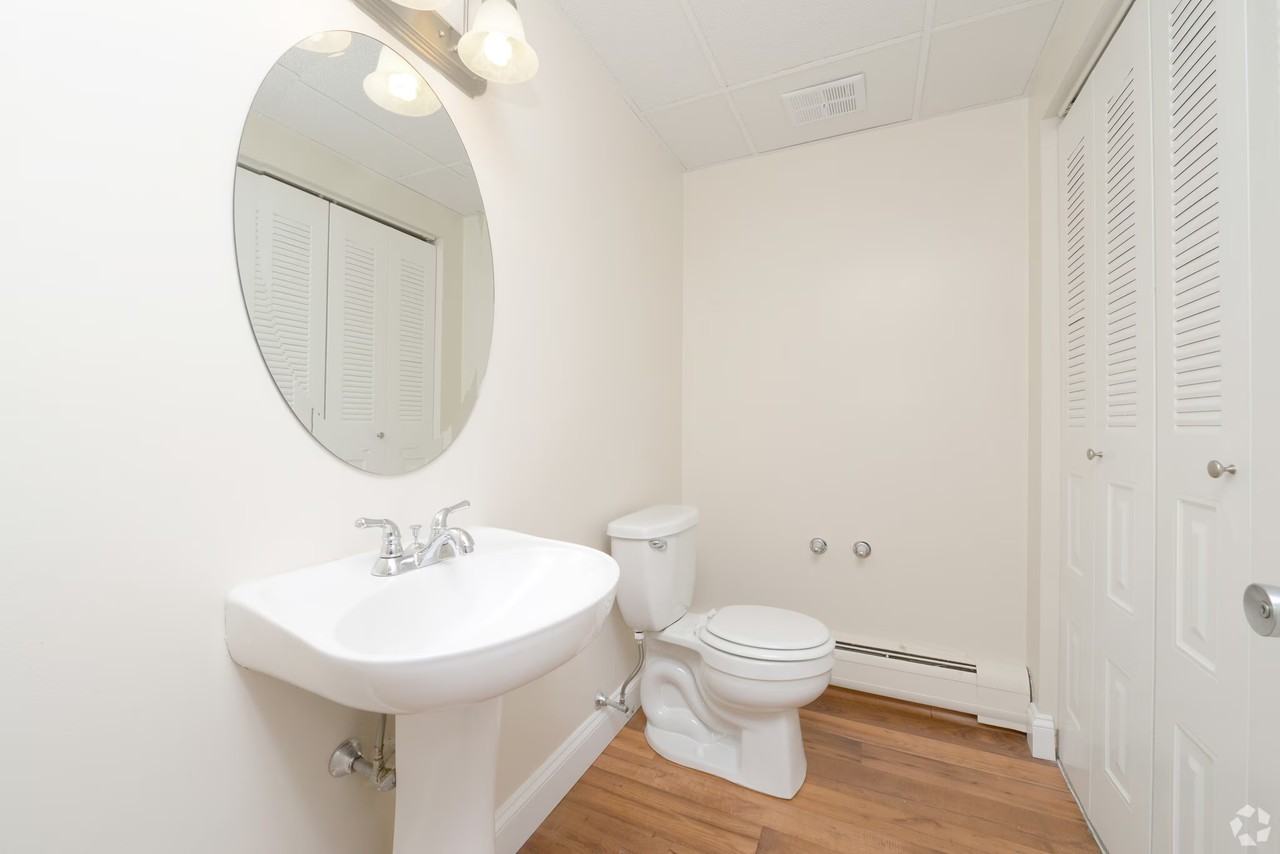 1776 Bicentennial Way #D10 - Photo 3 of 14