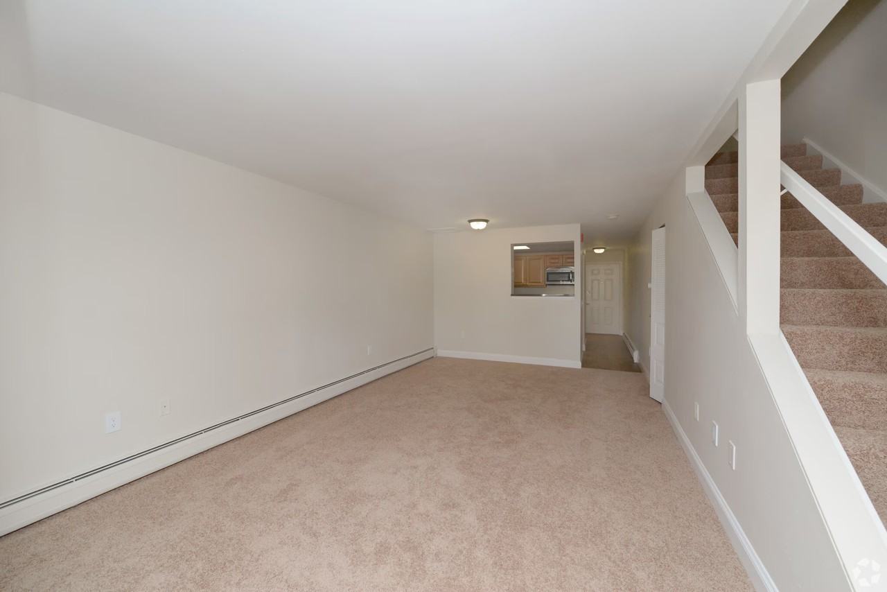 1776 Bicentennial Way #D10 - Photo 6 of 14