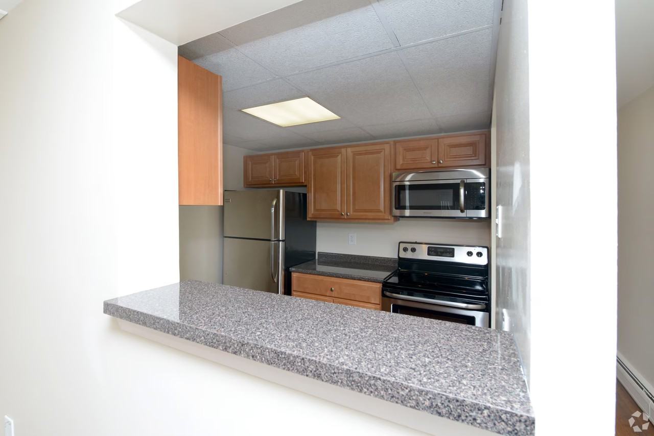 1776 Bicentennial Way #D10 - Photo 7 of 14