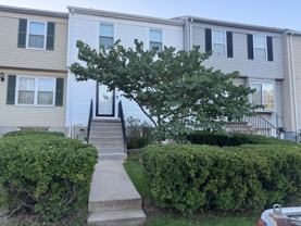 1913 Newhaven Dr - Photo 1 of 1