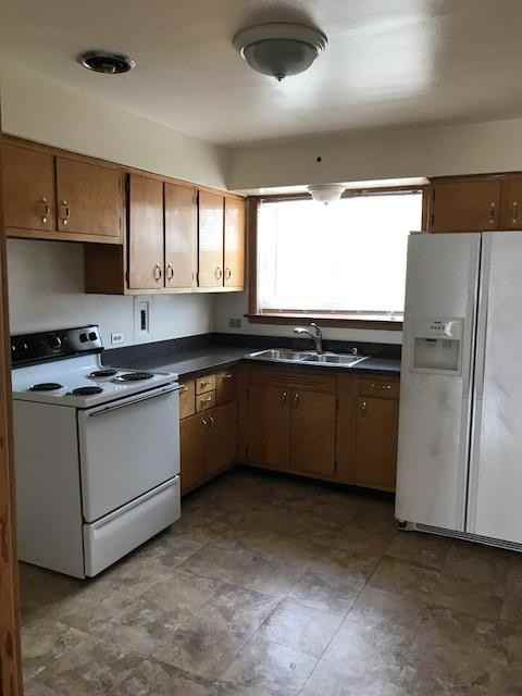 4625 Davis St #N1 - Photo 2 of 8