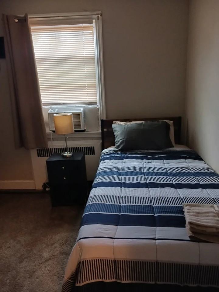 3514 Ailsa Ave - Photo 3 of 6