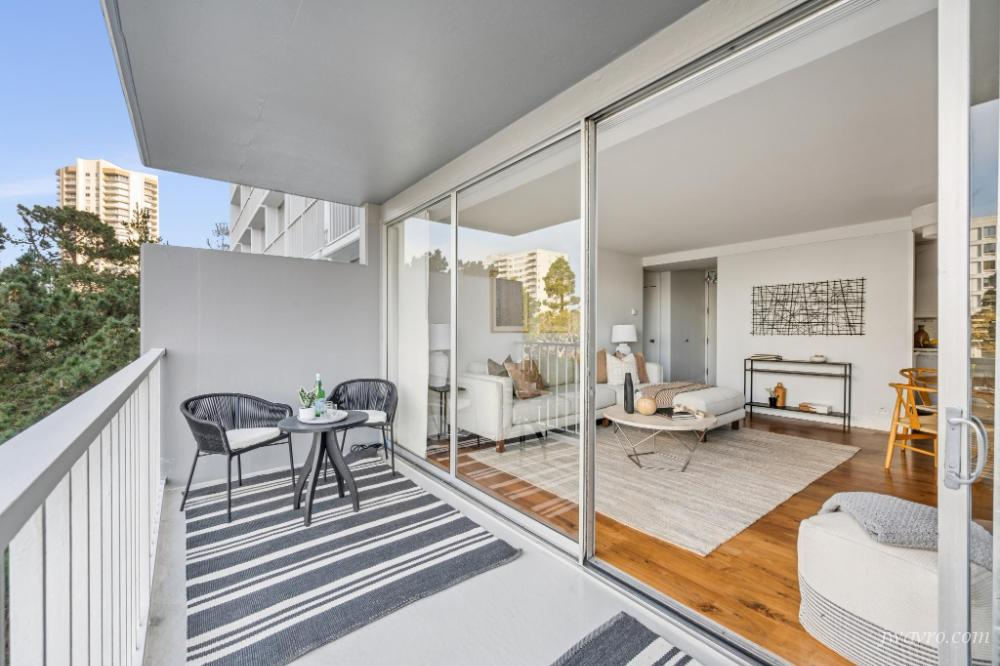 Cleary Court & Laguna - Photo 3 of 14