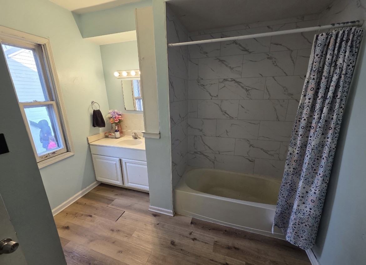 578 2nd Ave #1 - Photo 4 of 14