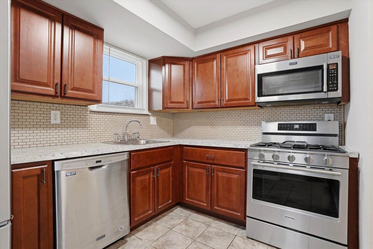 4546 Rosemarie Dr #NA - Photo 2 of 15