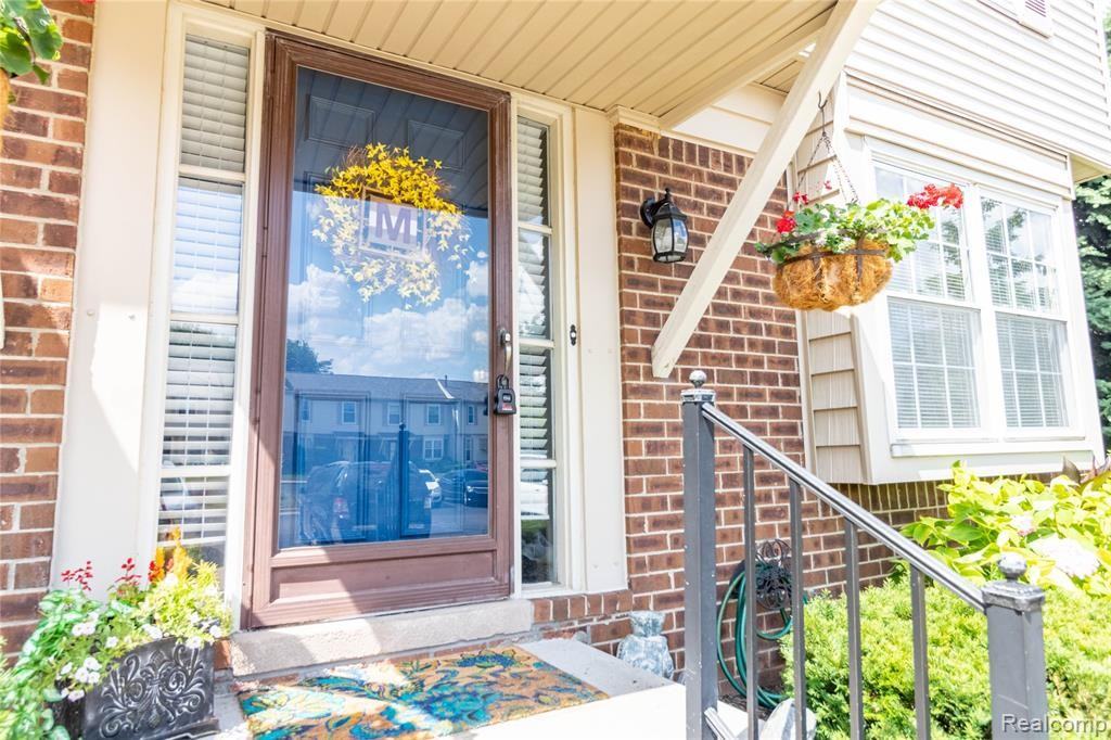 24483 Bashian Dr #126 - Photo 2 of 24