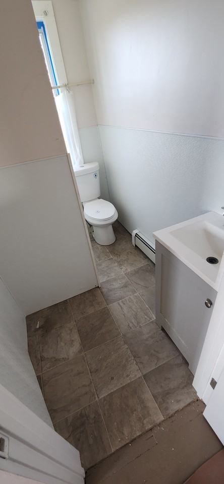 162 Jackson St #2 - Photo 2 of 16