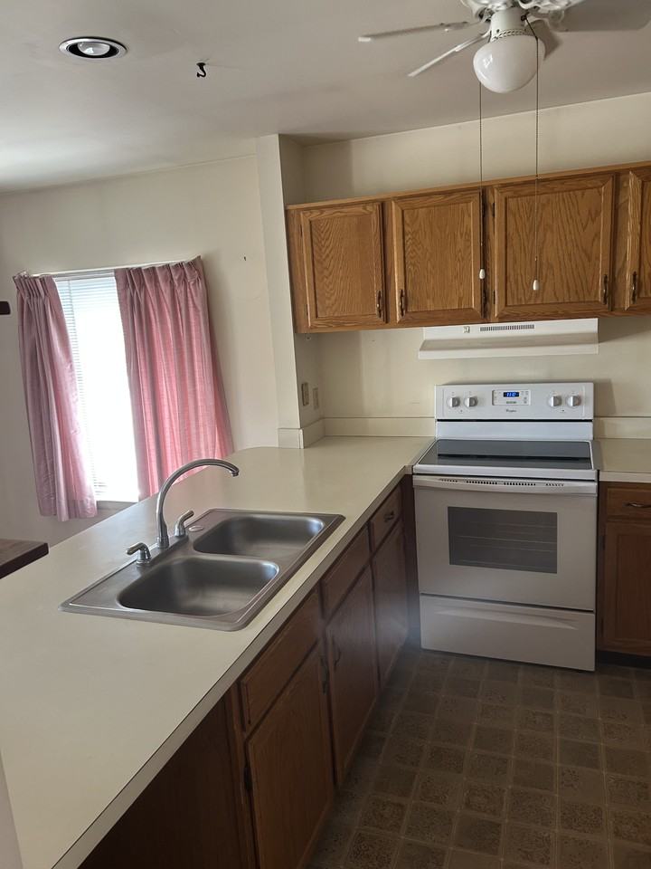 46 Muirfield Dr #46F - Photo 7 of 21