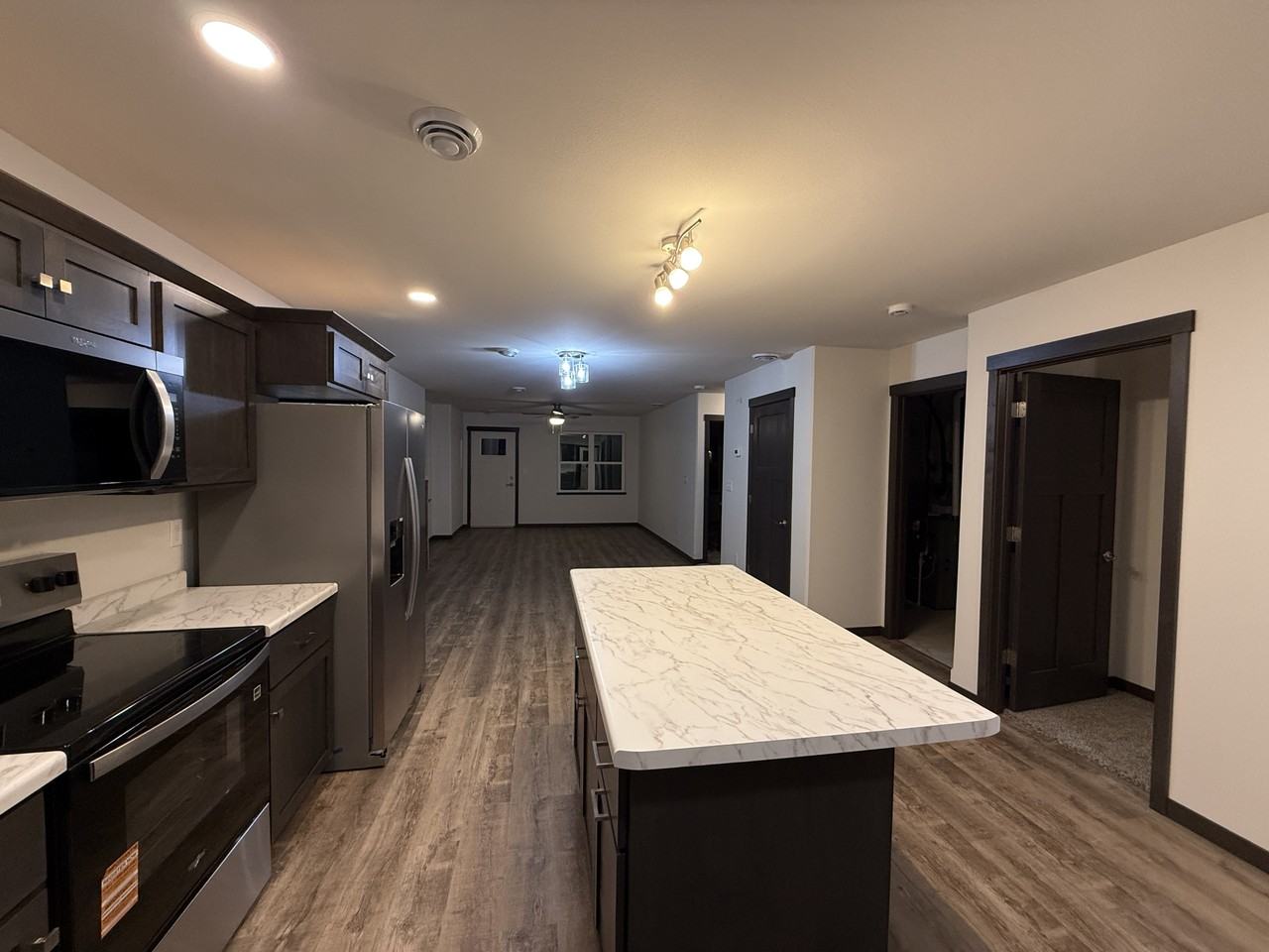 416 Spruce St #1-2 - Photo 5 of 23