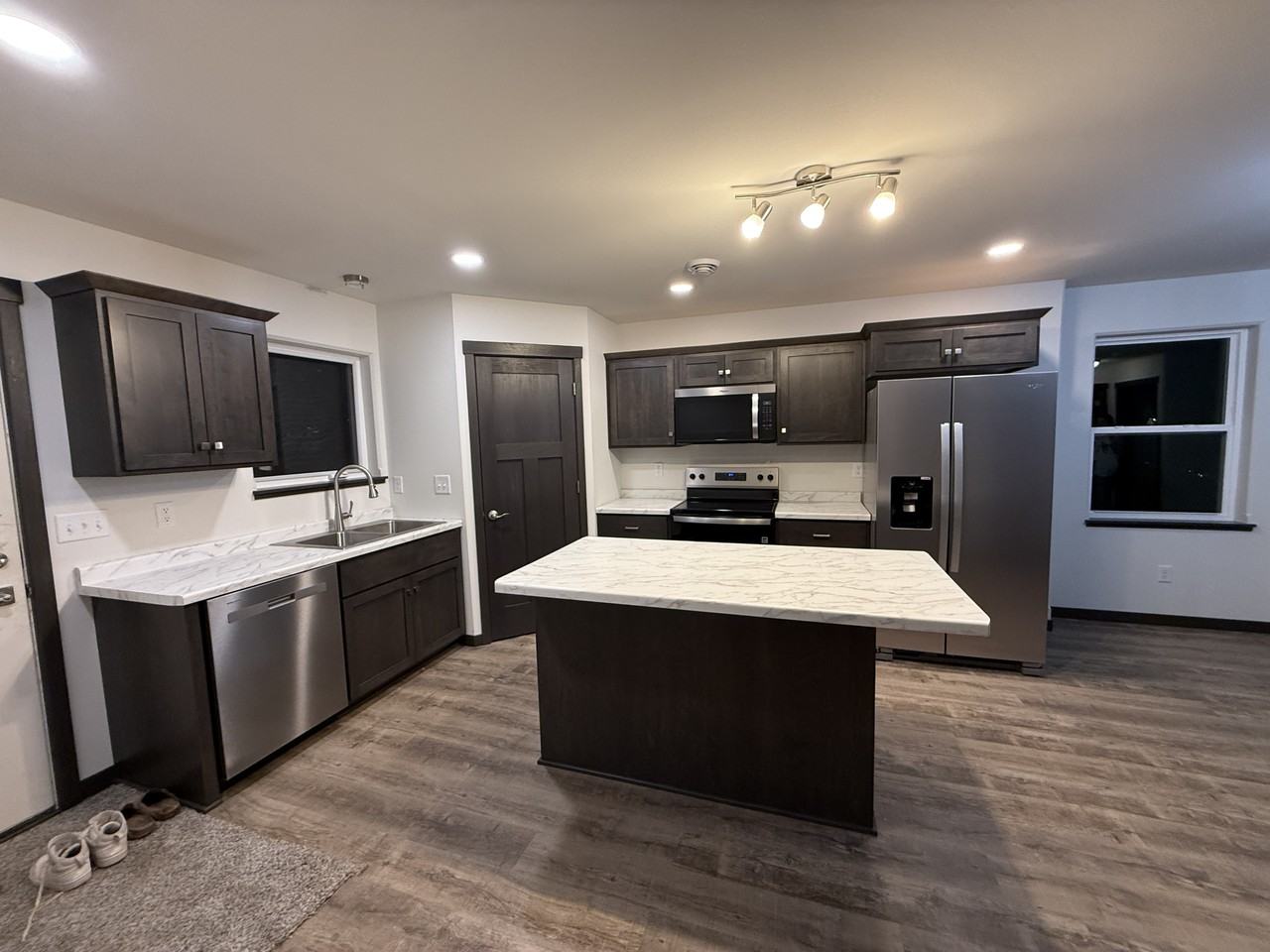 416 Spruce St #1-2 - Photo 7 of 23