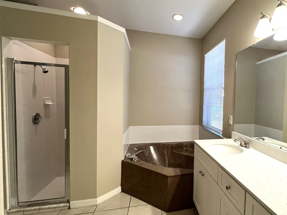 16001 Arrowhead Trl #NA - Photo 3 of 8