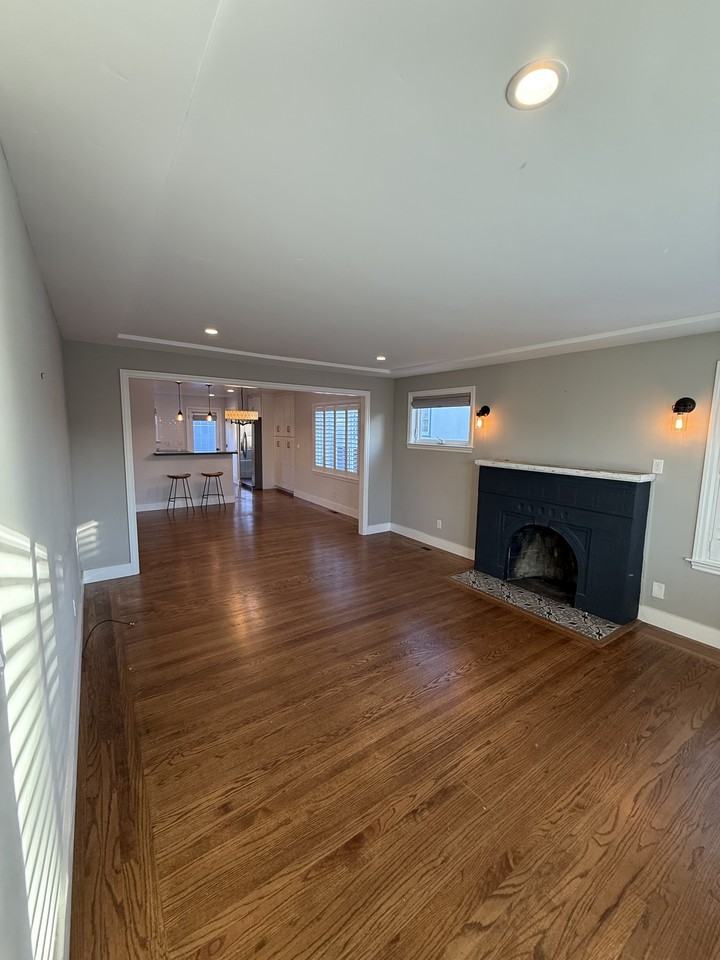 176 California Ave #NA - Photo 7 of 19