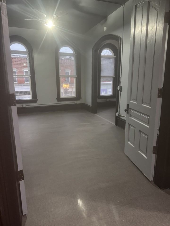 101 N Main St #E - Photo 7 of 17