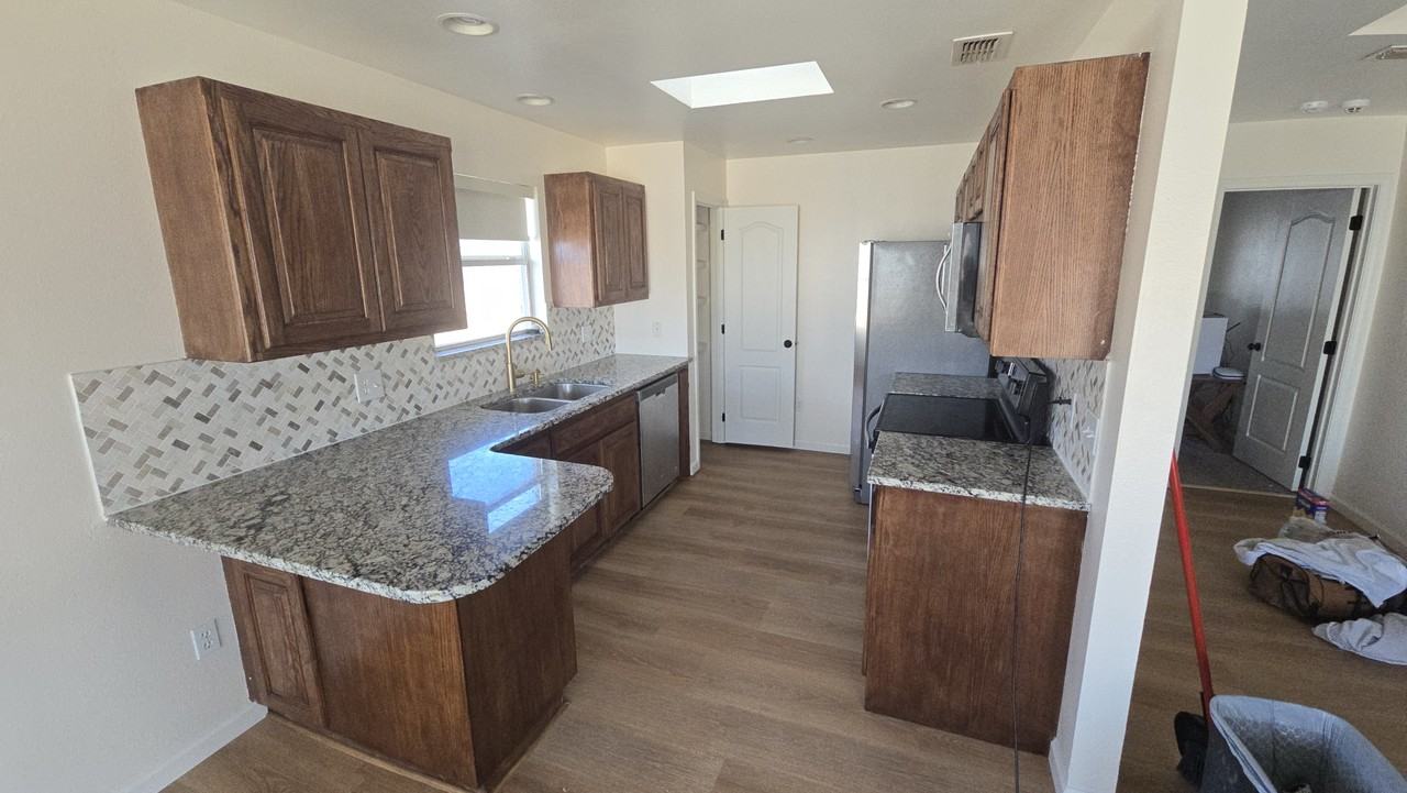 112 Cades Ct #NA - Photo 4 of 18