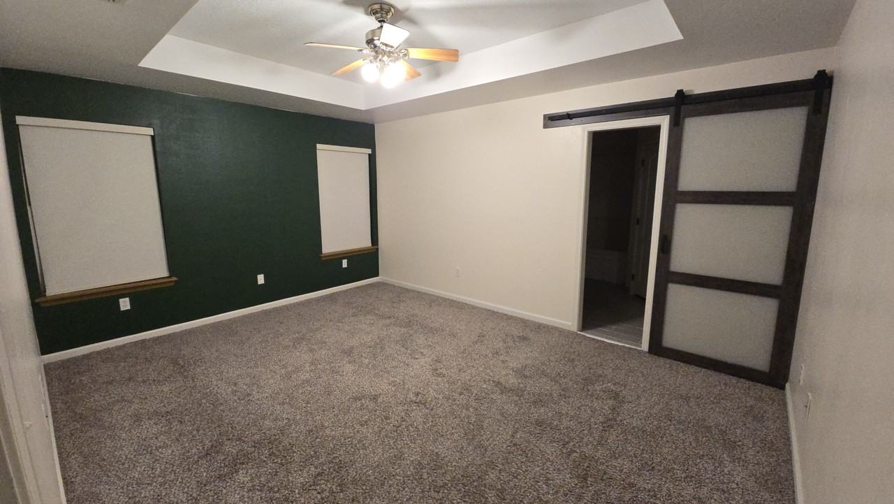 112 Cades Ct #NA - Photo 6 of 18