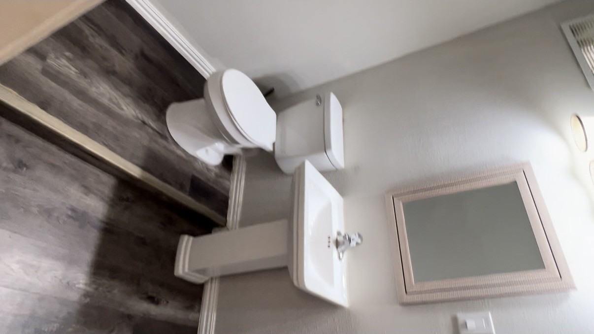 1504 S Hopkins St #NA - Photo 3 of 7