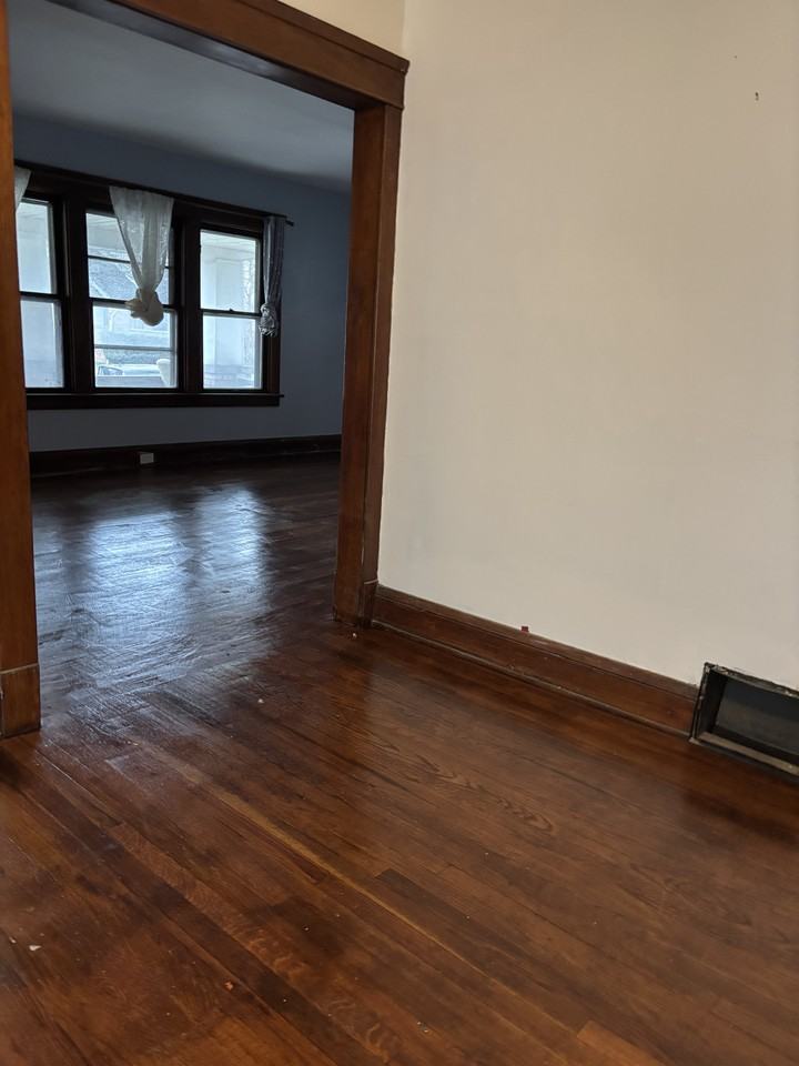 2041 Elbur Ave #NA - Photo 4 of 17