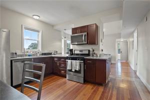 featured image of 73 Olney St #1