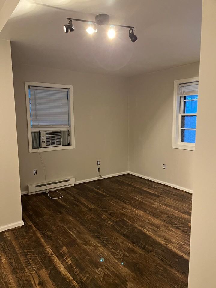 1902 Franklin Ave #B - Photo 7 of 12