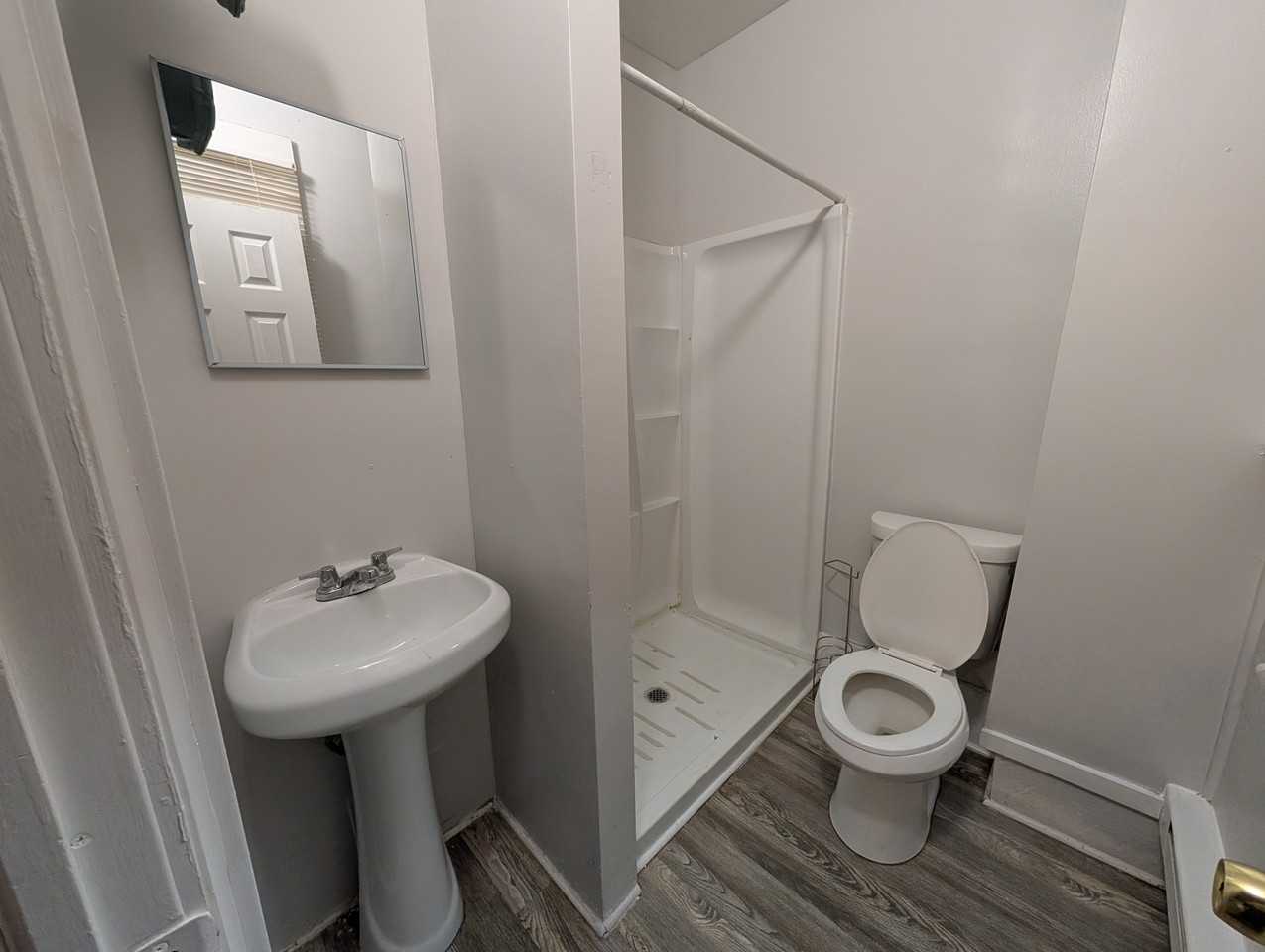 216 Lyman Street #2L - Photo 7 of 11