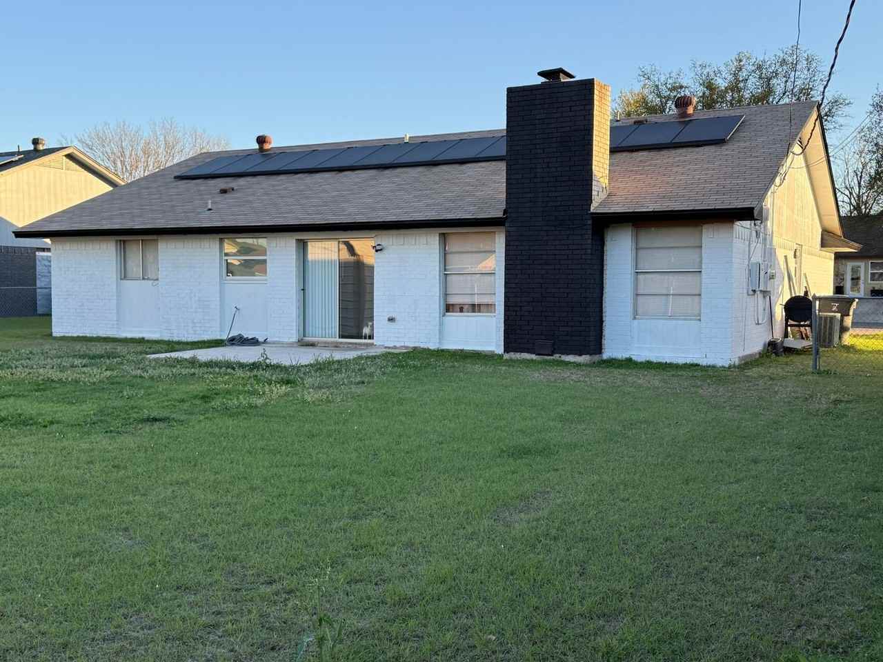 1701 Kingman Rd - Photo 3 of 3