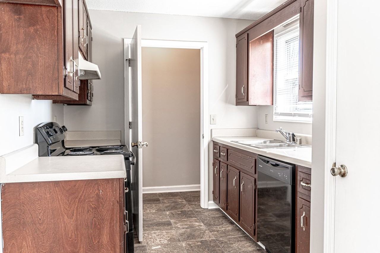 308 Alan Ct - Photo 7 of 18