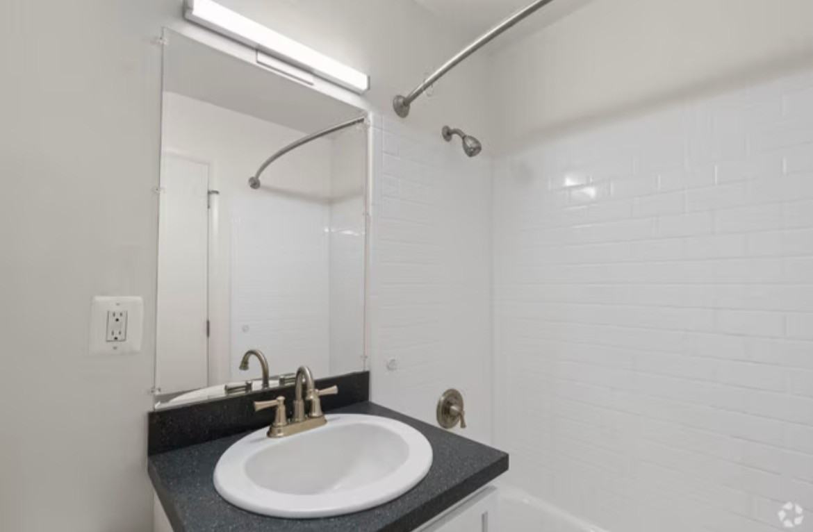 Skyline - Photo 7 of 7