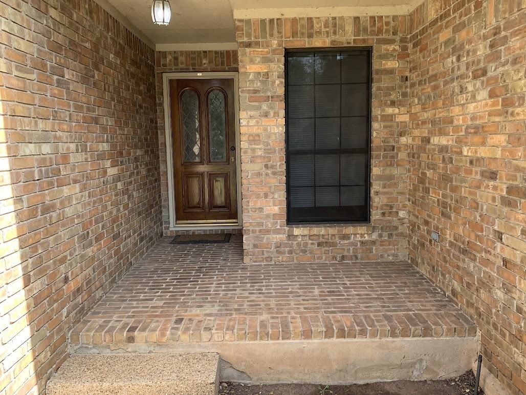 6104 John Chisum Ln #1 - Photo 3 of 23