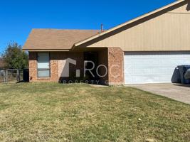 featured image of 8309 Nw 7th St