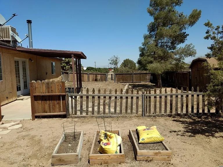 11125 Smoke Tree Rd #1 - Photo 2 of 21