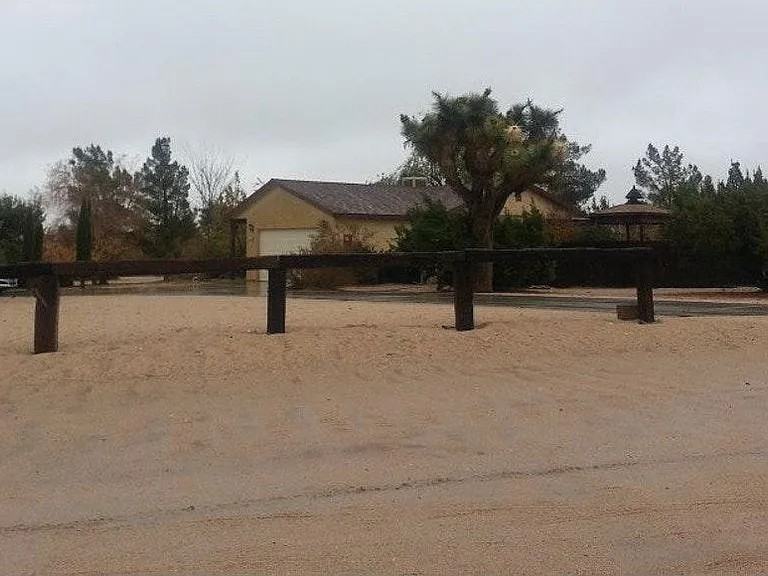 11125 Smoke Tree Rd #1 - Photo 3 of 21