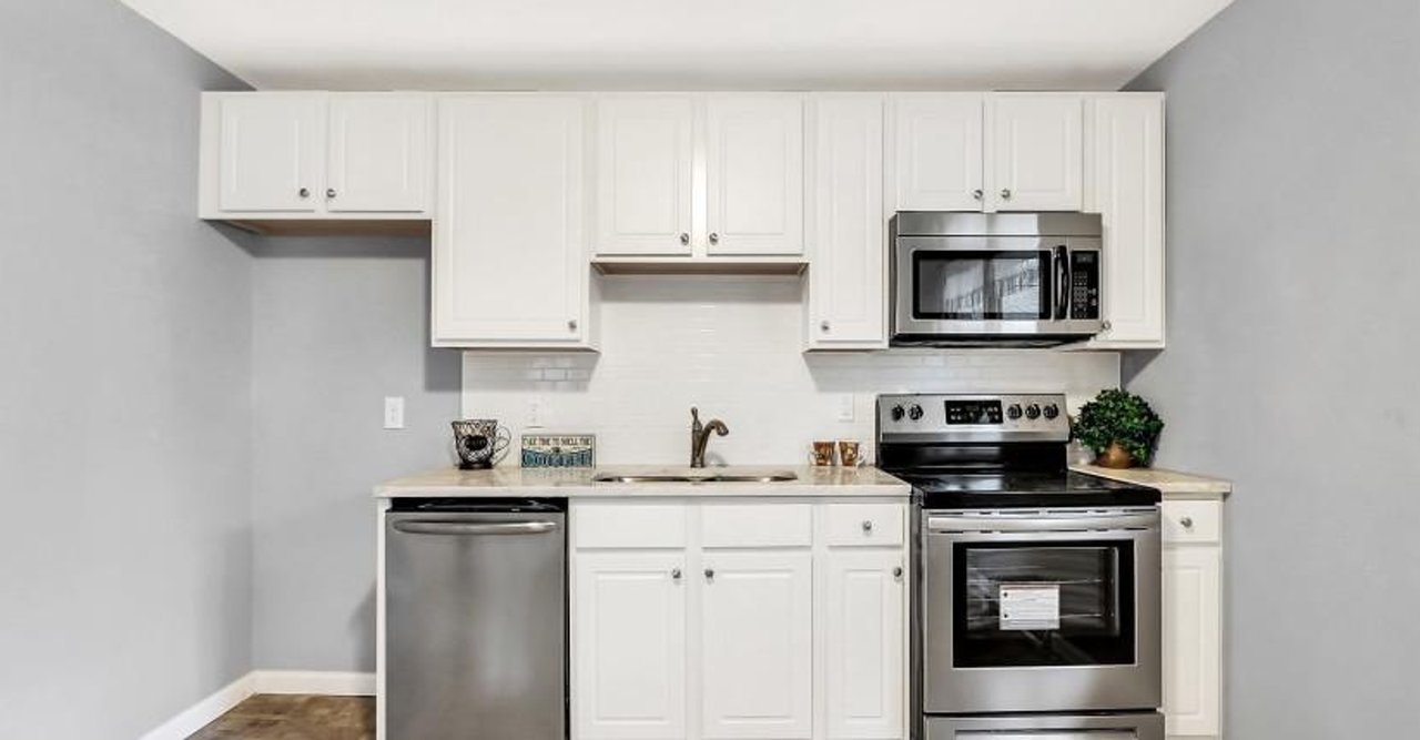 561 S Findlay St - Photo 6 of 21