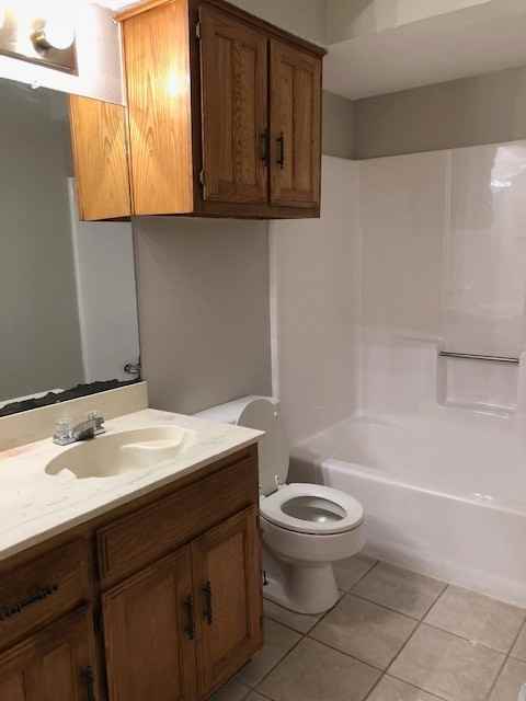 211 Tejas Dr - Photo 3 of 17