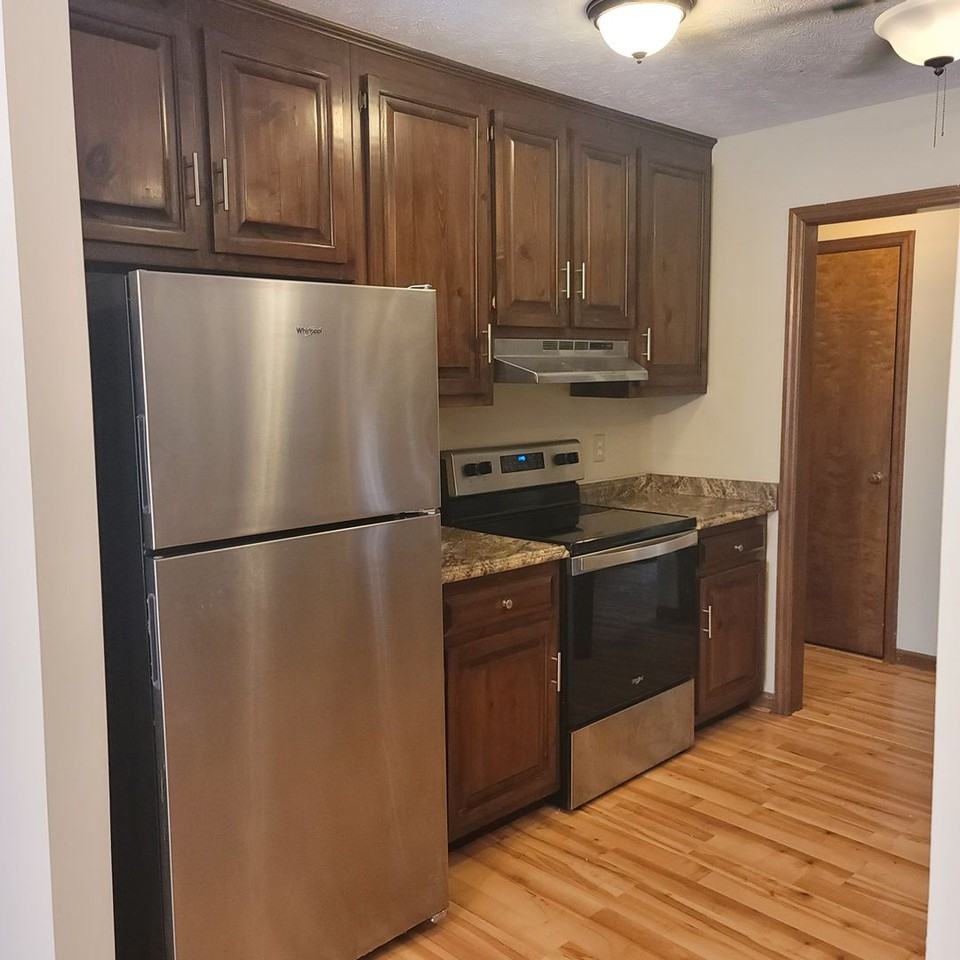 3509 Hastings Dr - Photo 4 of 14